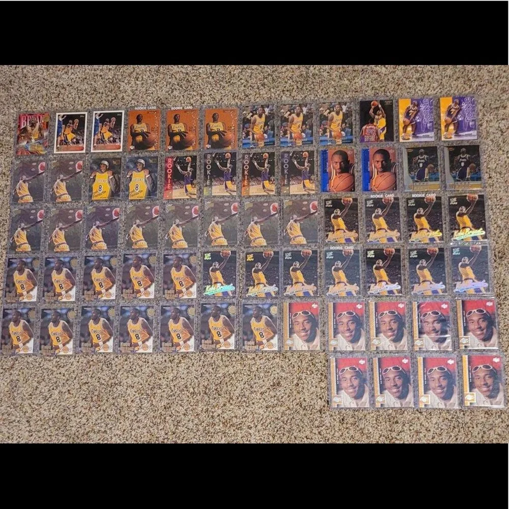 Kobe Bryant rookie cards & inserts - Picture 3 of 5